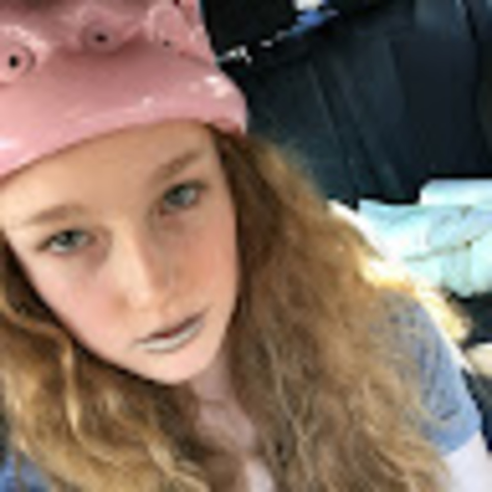 Meet your Posher, Jude elizabeth